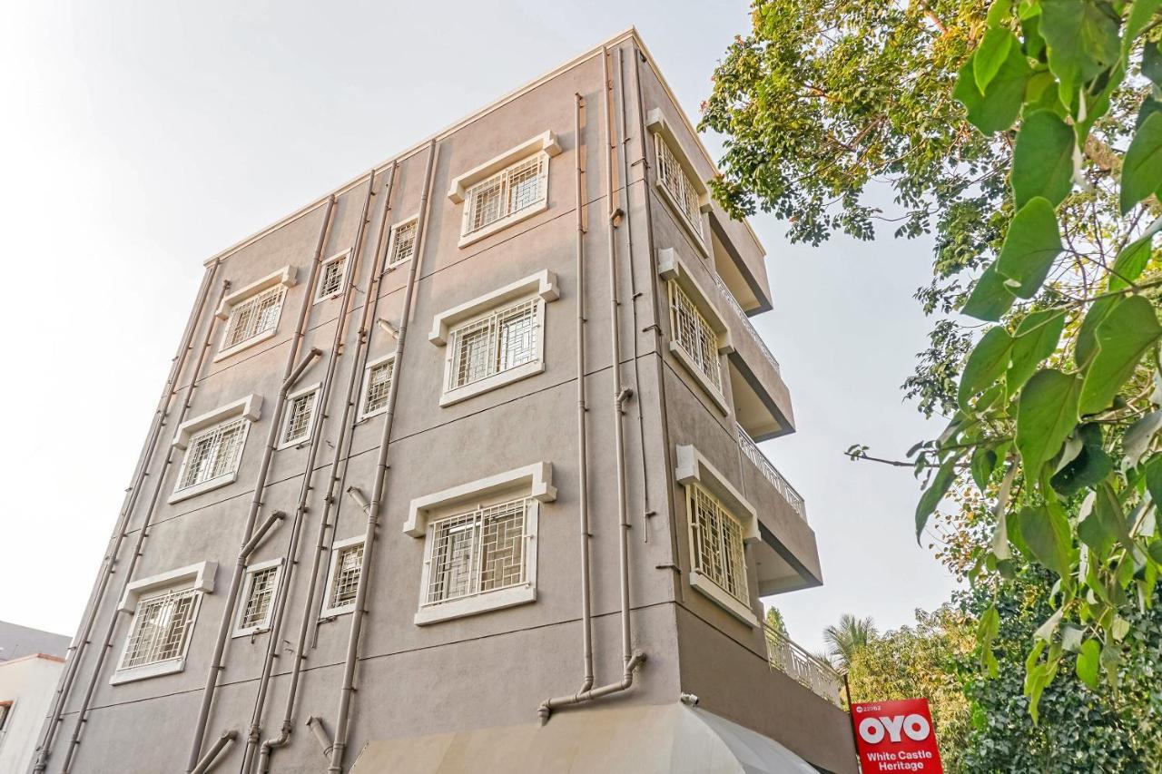 Oyo White Castle Heritage Near Pune Airport Esterno foto