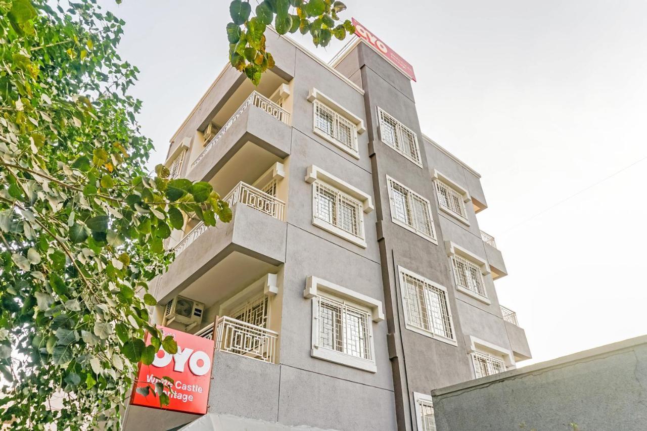 Oyo White Castle Heritage Near Pune Airport Esterno foto